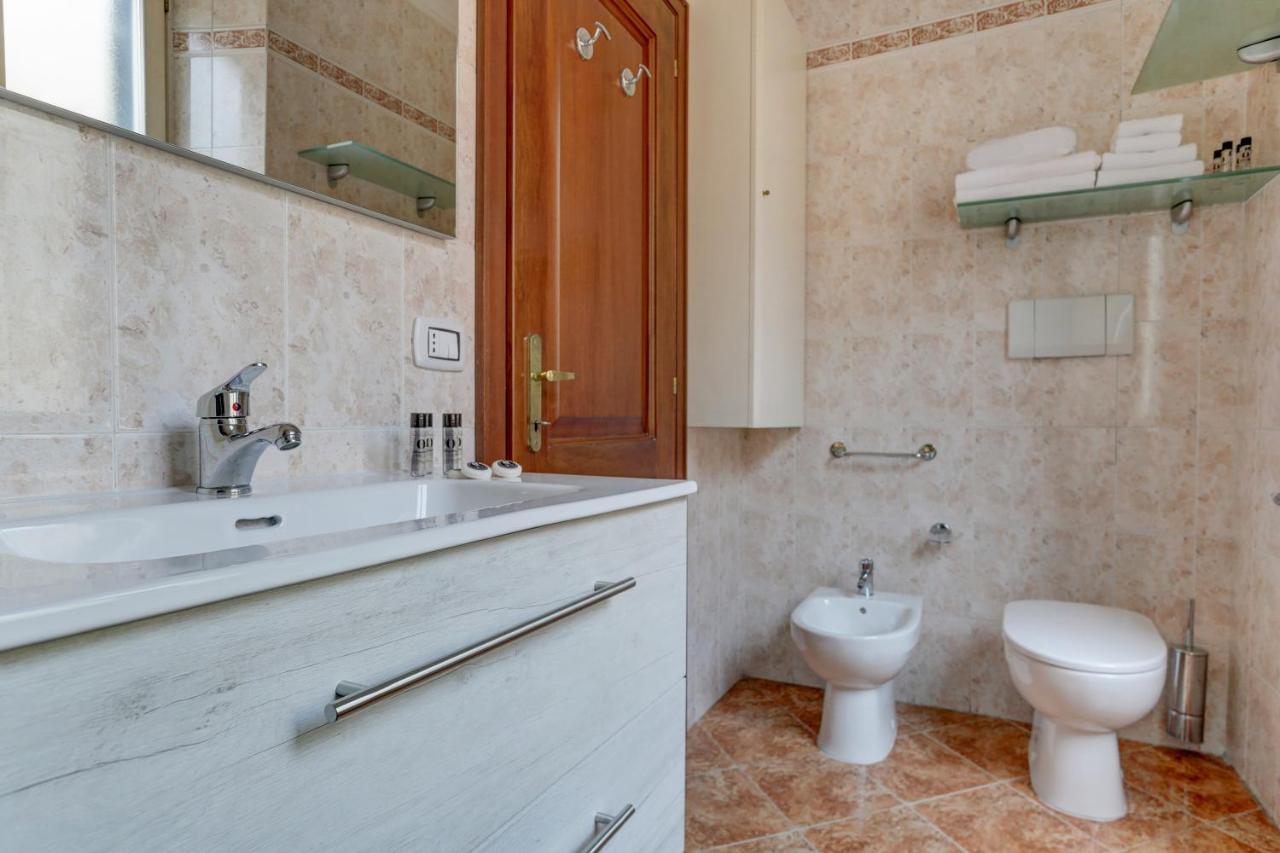 Colosseo Green Park - Home And More Рим Экстерьер фото